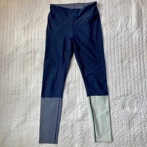 Outdoor Voices two-toned leggings